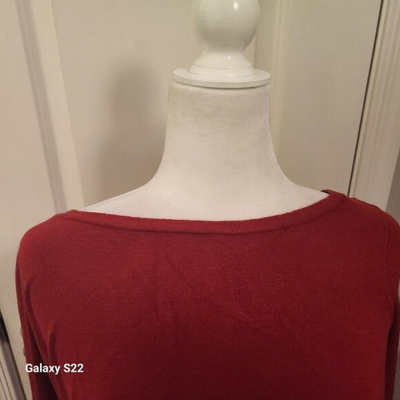 White House Black Market Red Sweater. NWT. Size LP and Medium - Picture 3 of 10